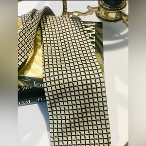 VALERIO GARATI Necktie 100% Woven Silk Signature Lined Hand Made Box Plaid 4x59”